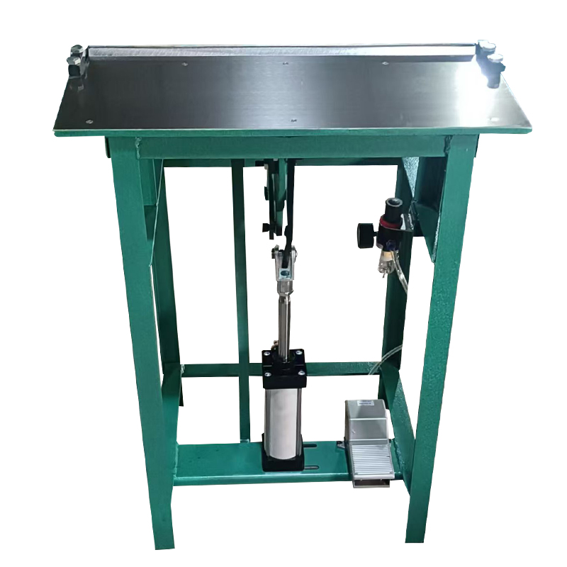 Foot-operated pneumatic hemming machine