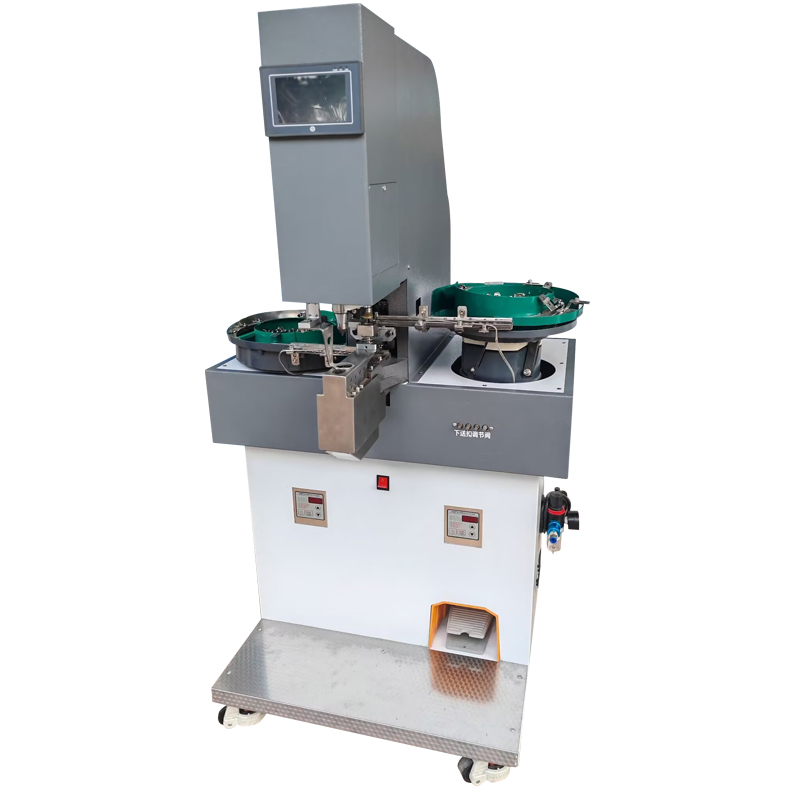 Fully automatic snap button machine